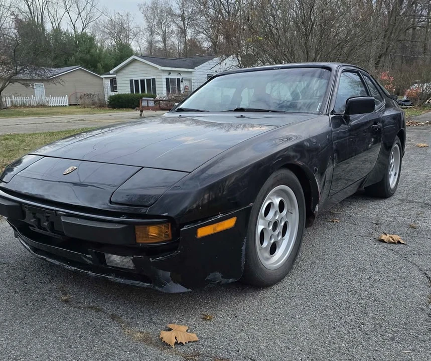 1984 Porsche 944 - Image 4 of 13