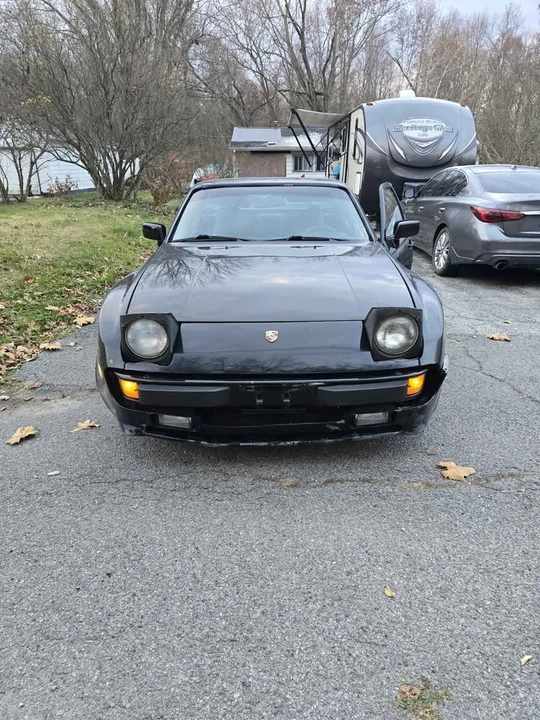 1984 Porsche 944 - Image 10 of 13
