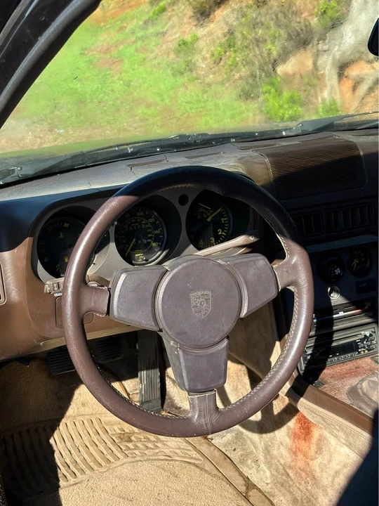 1984 Porsche 944 - Image 7 of 19