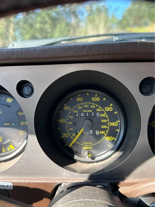 1984 Porsche 944 - Image 8 of 19
