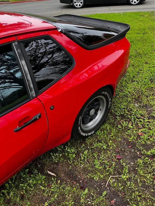 1984 Porsche 944 - Image 6 of 9
