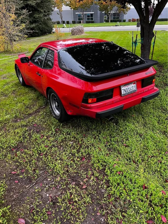 1984 Porsche 944 - Image 8 of 9