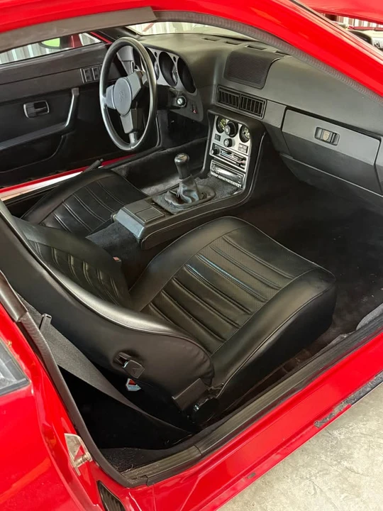 1984 Porsche 944 - Image 7 of 8