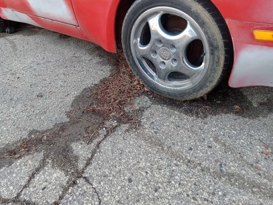 1984 Porsche 944 - Image 2 of 6