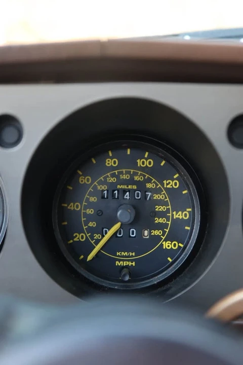 1984 Porsche 944 - Image 9 of 14
