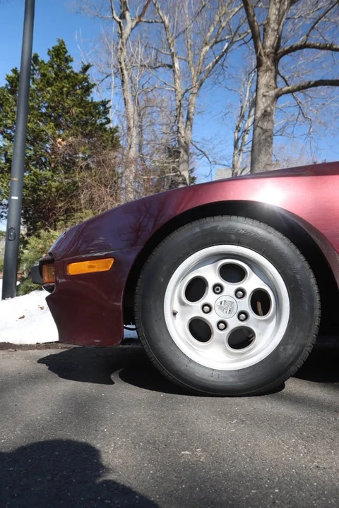 1984 Porsche 944 - Image 4 of 14