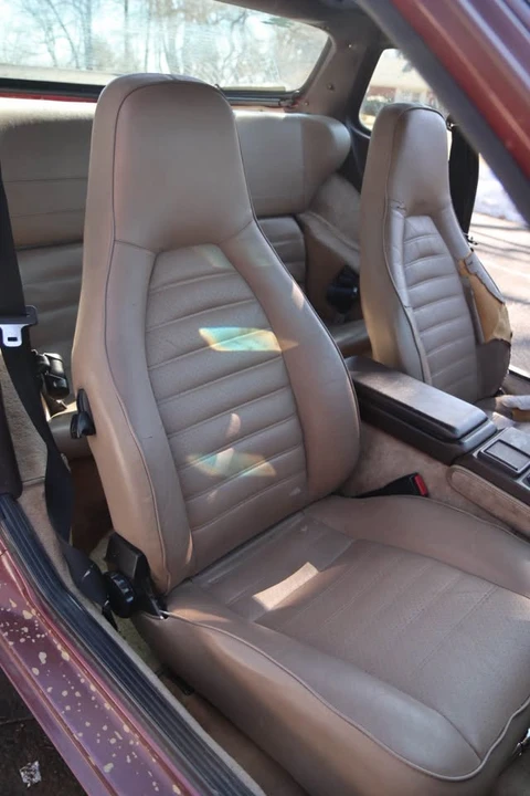 1984 Porsche 944 - Image 13 of 14
