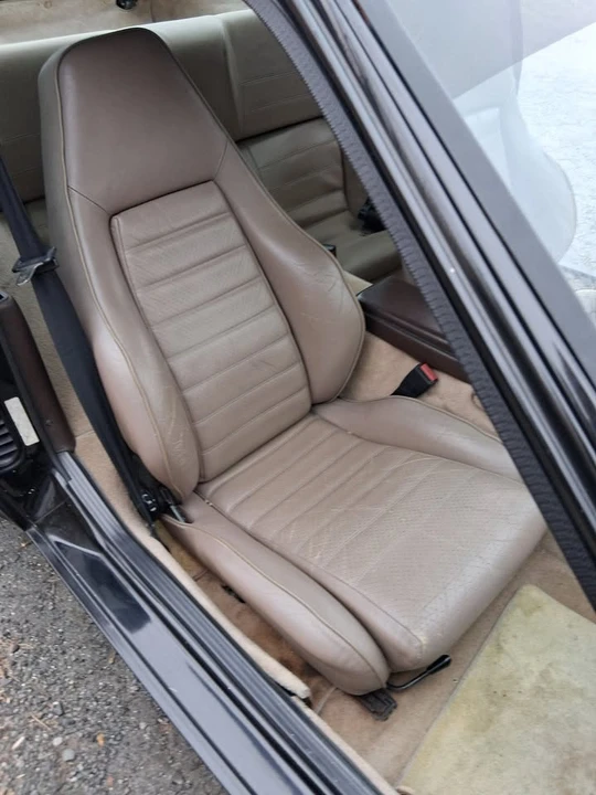 1984 Porsche 944 - Image 12 of 19
