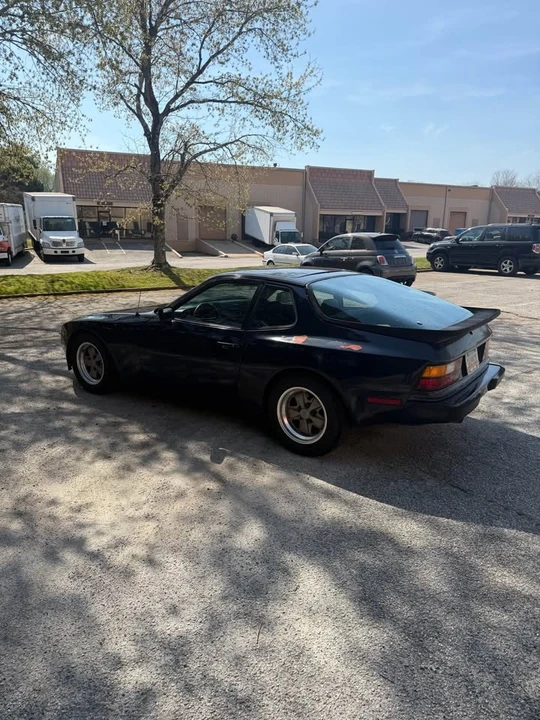 1984 Porsche 944 - Image 4 of 5