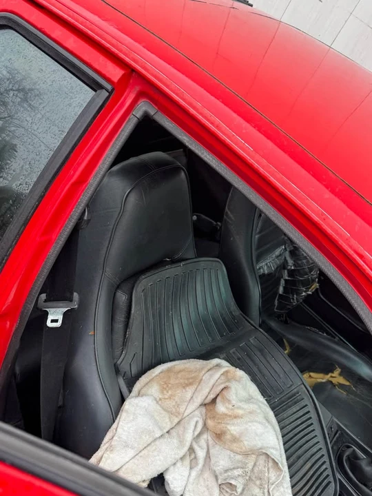 1984 Porsche 944 - Image 2 of 6