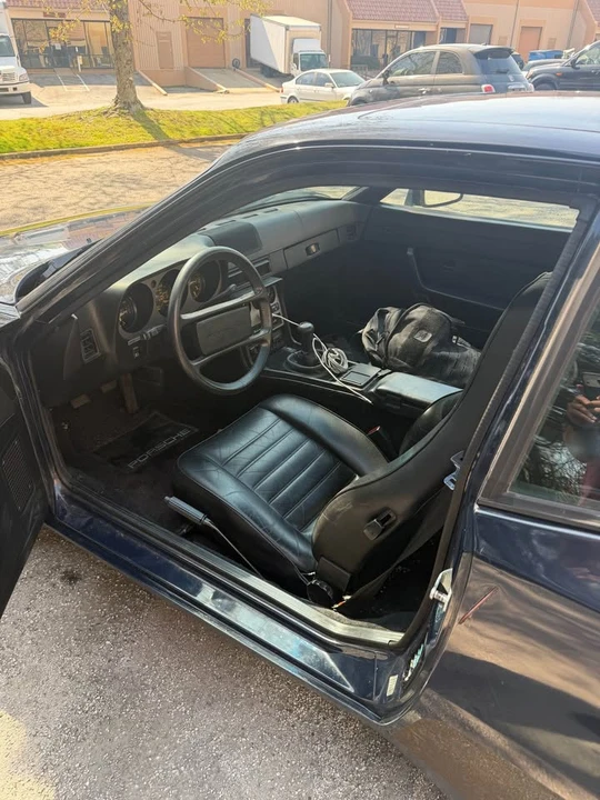 1984 Porsche 944 - Image 5 of 5