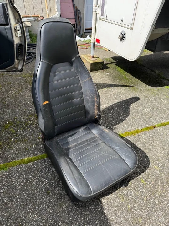 1984 Porsche 944 - Image 10 of 14