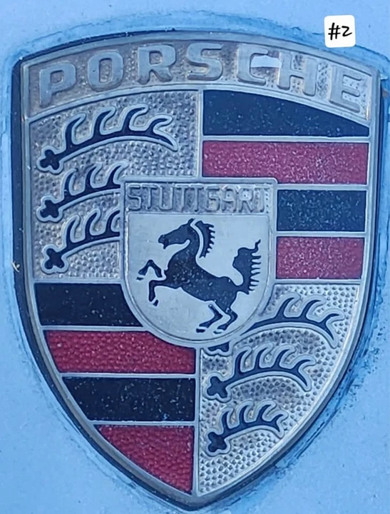 1984 Porsche 944 - Image 10 of 12