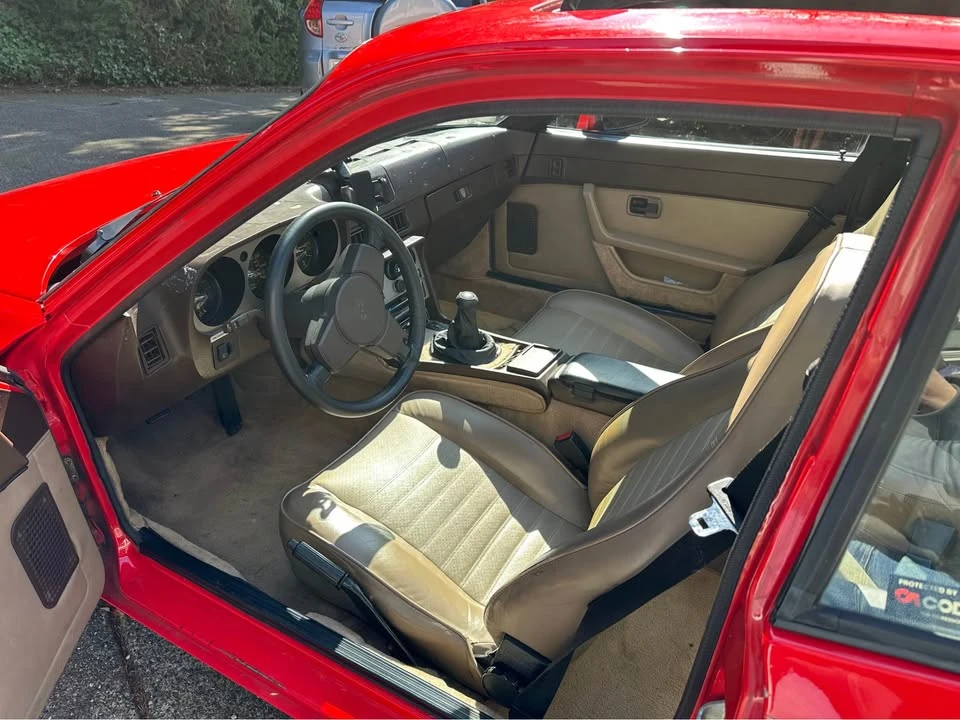 1984 Porsche 944 - Image 8 of 20