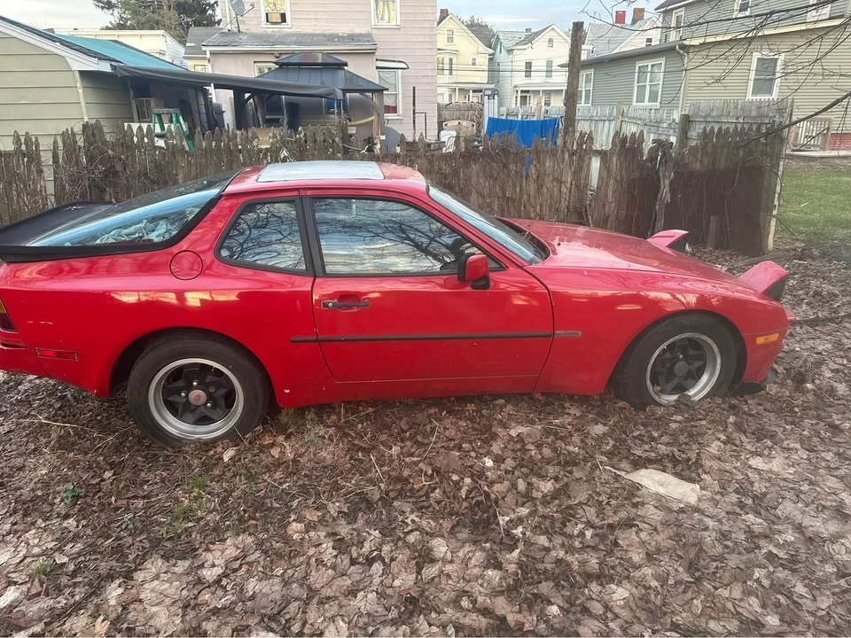 1984 Porsche 944 - Image 2 of 11