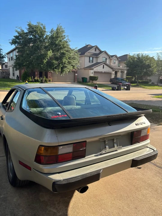 1984 Porsche 944 - Image 6 of 14