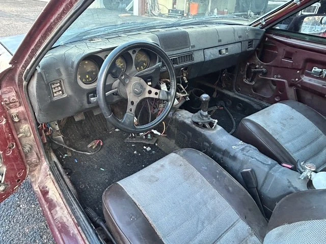 1984 Porsche 944 - Image 8 of 13
