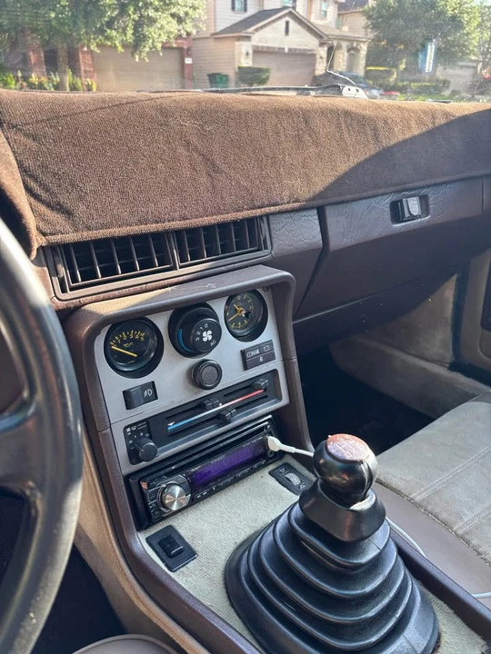 1984 Porsche 944 - Image 12 of 14