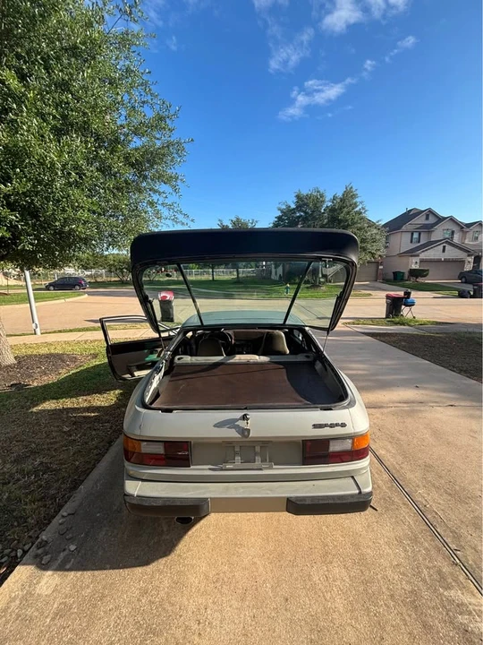 1984 Porsche 944 - Image 14 of 14