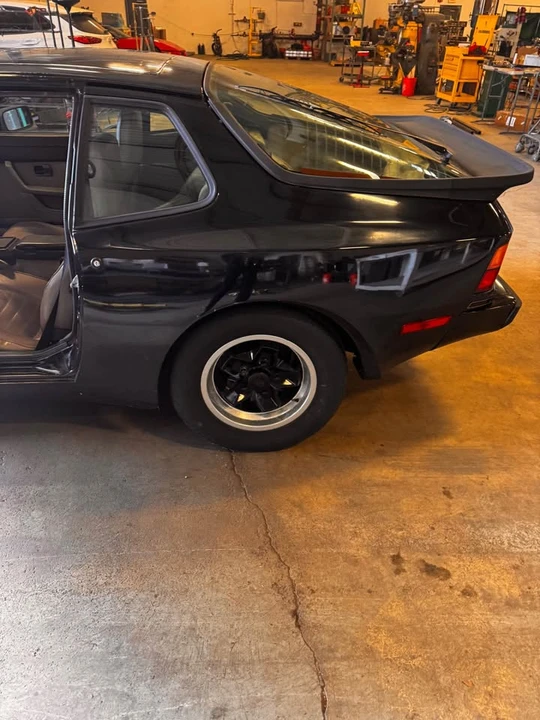 1984 Porsche 944 - Image 7 of 10