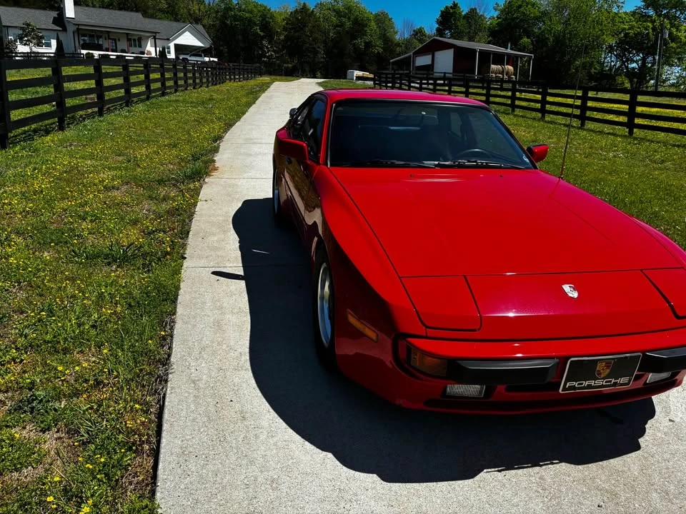 1984 Porsche 944 - Image 3 of 14