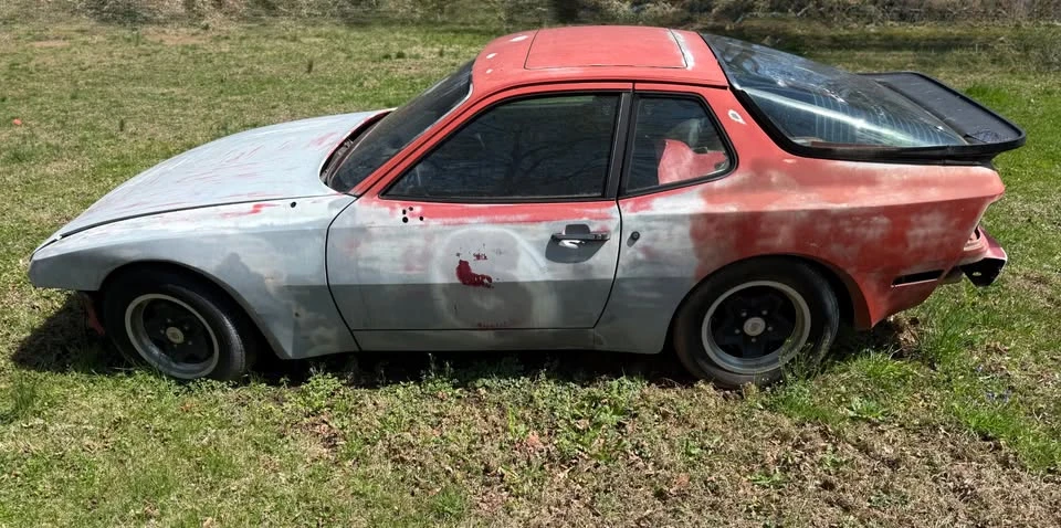 1984 Porsche 944 - Image 2 of 4