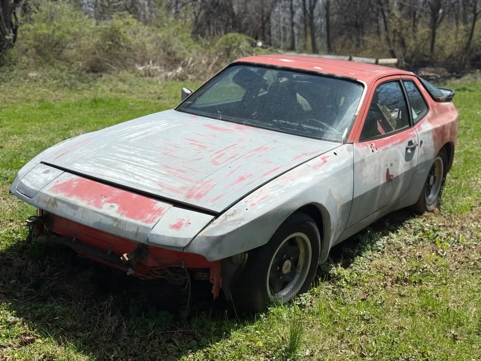 1984 Porsche 944 - Image 3 of 4