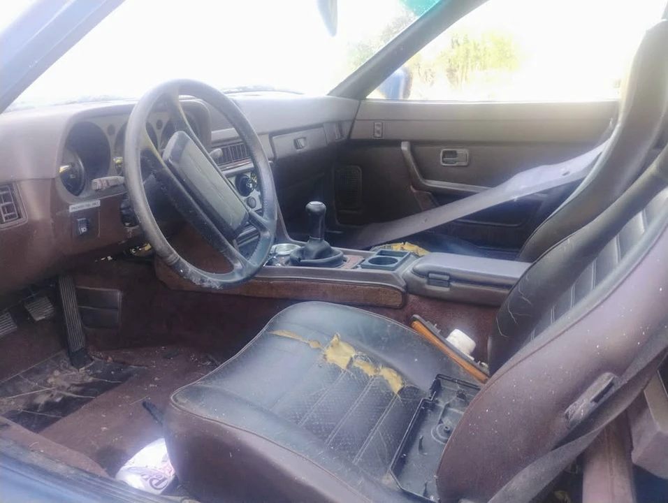 1984 Porsche 944 - Image 7 of 7