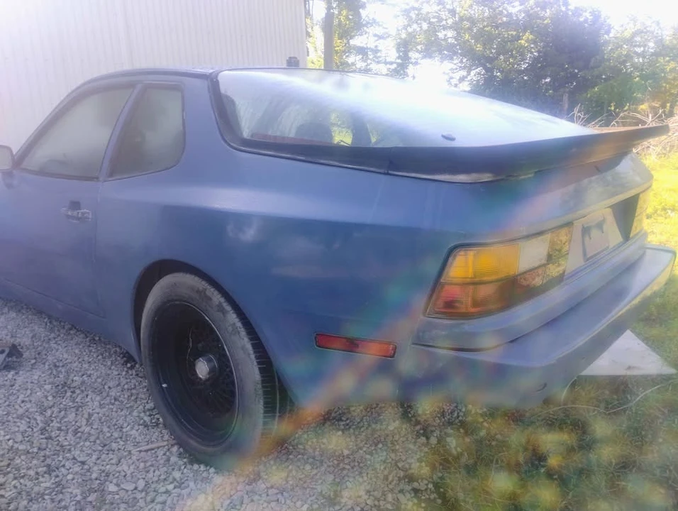 1984 Porsche 944 - Image 2 of 7