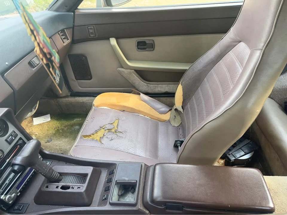 1984 Porsche 944 - Image 10 of 20