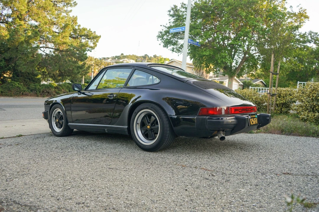 1984 Porsche 911 Carrera 3.2 - Image 4 of 20