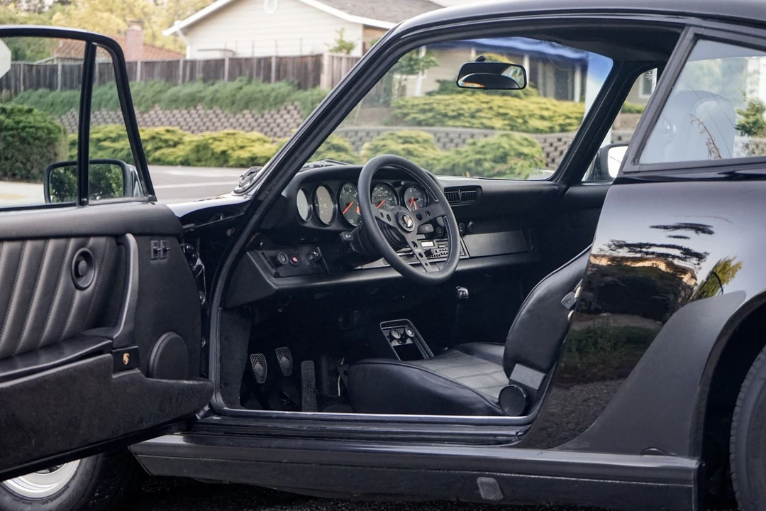 1984 Porsche 911 Carrera 3.2 - Image 12 of 20
