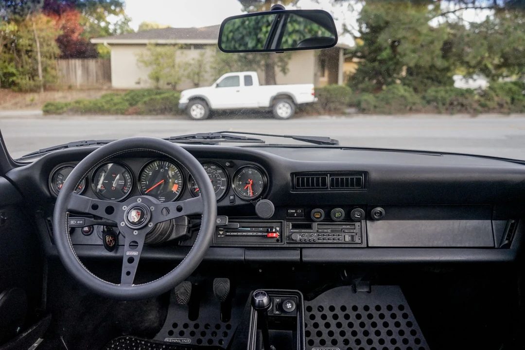 1984 Porsche 911 Carrera 3.2 - Image 15 of 20
