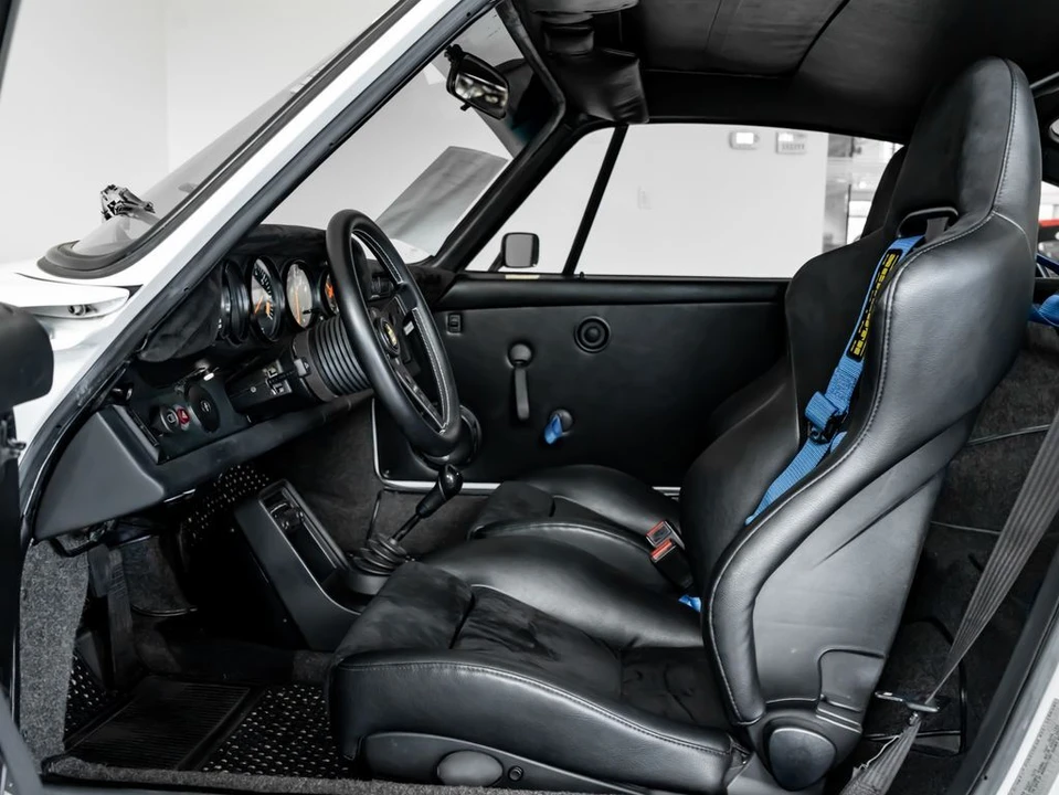 1984 Porsche 911 Carrera 3.2 - Image 6 of 31