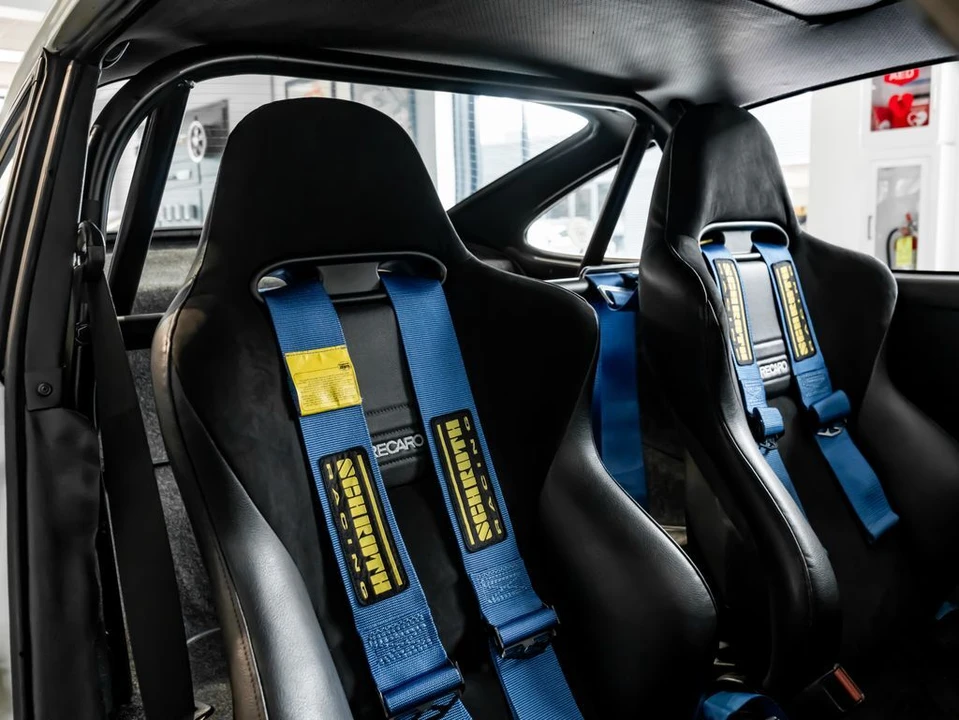 1984 Porsche 911 Carrera 3.2 - Image 26 of 31