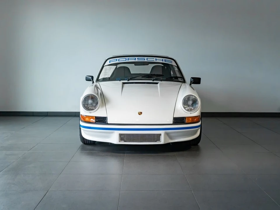 1984 Porsche 911 Carrera 3.2 - Image 11 of 31