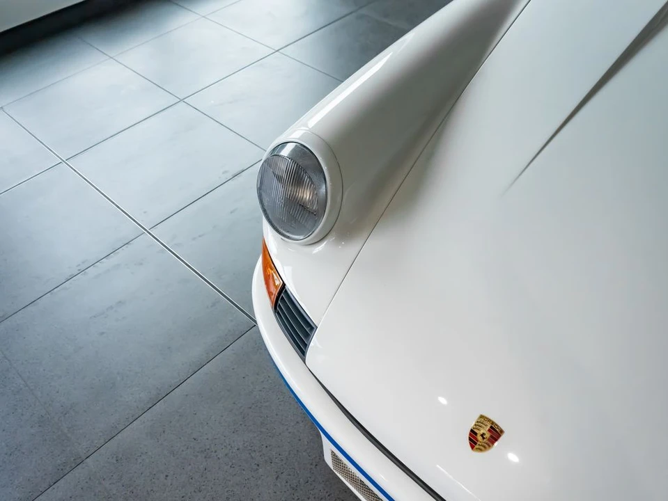 1984 Porsche 911 Carrera 3.2 - Image 29 of 31