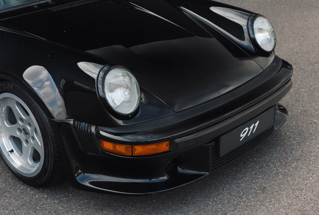 1984 Porsche 930 Turbo - Image 26 of 31
