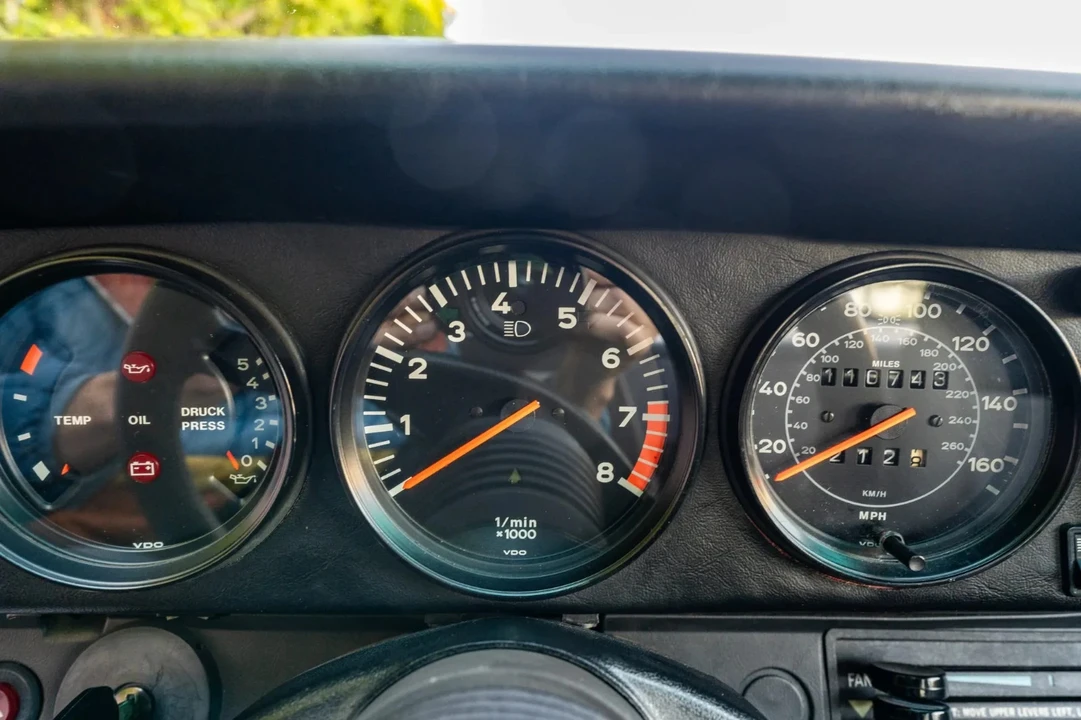 1984 Porsche 911 Carrera 3.2 - Image 16 of 21