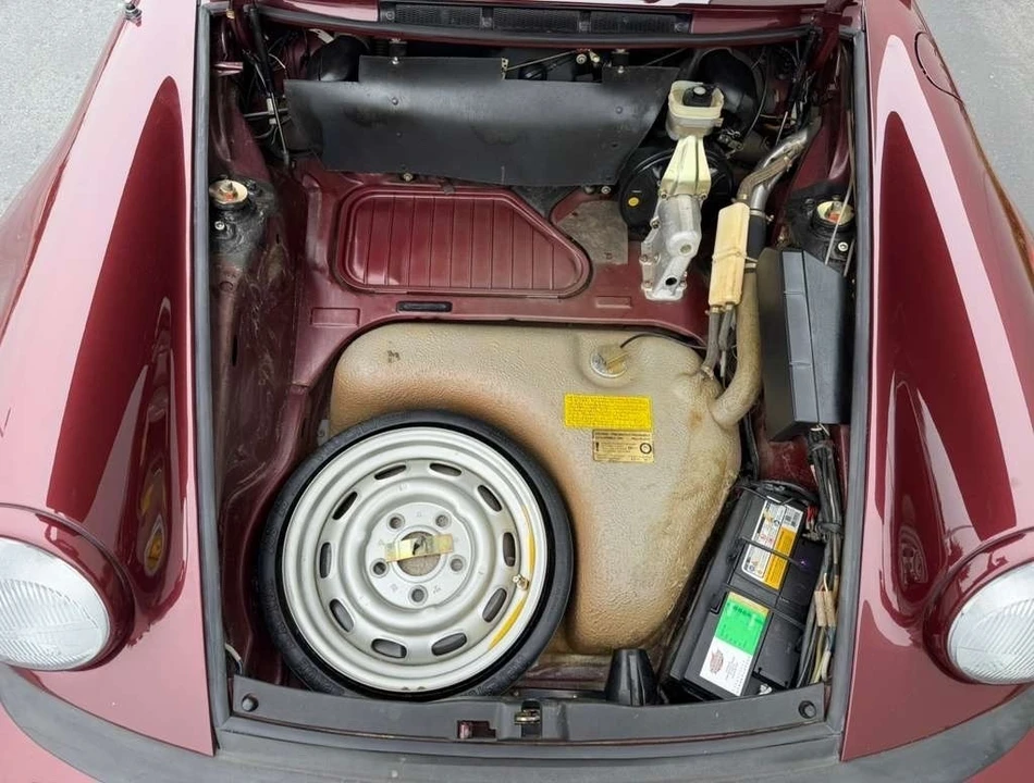1984 Porsche 911 Carrera 3.2 - Image 19 of 23