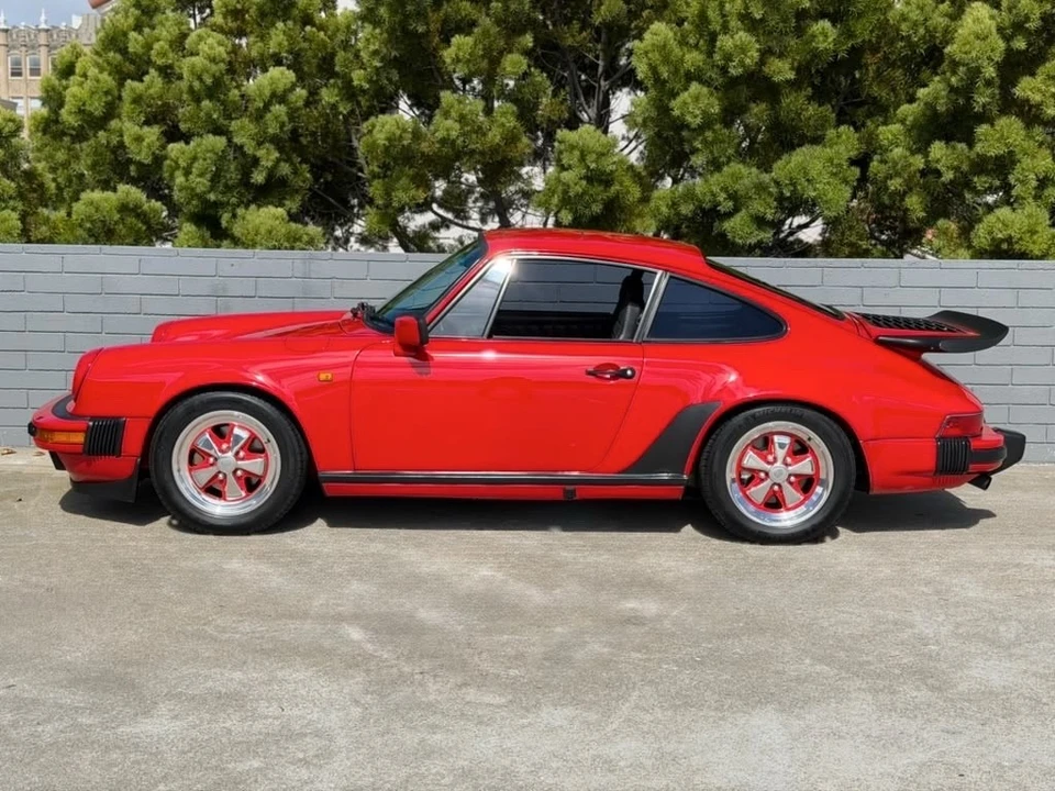 1984 Porsche 911 Carrera 3.2 - Image 5 of 24