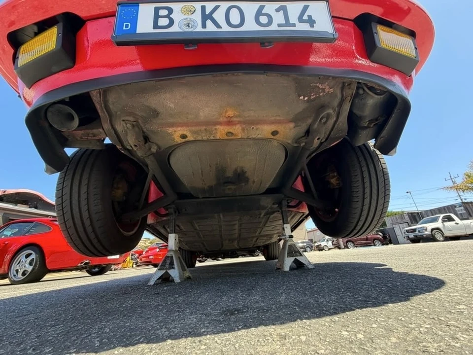 1984 Porsche 911 Carrera 3.2 - Image 19 of 24