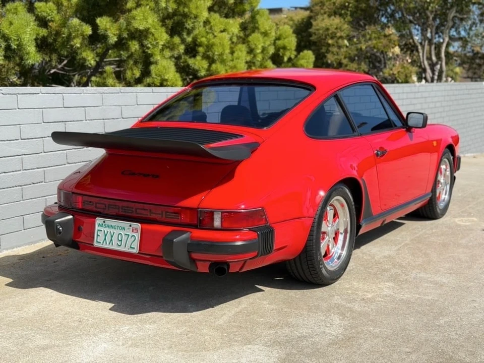 1984 Porsche 911 Carrera 3.2 - Image 8 of 24