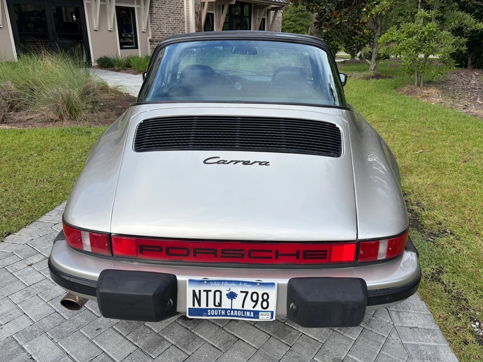 1984 Porsche 911 Carrera 3.2 - Image 7 of 17