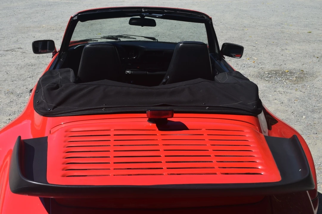 1984 Porsche 911 Carrera 3.2 - Image 10 of 31