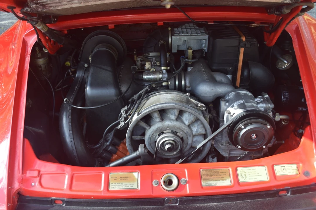 1984 Porsche 911 Carrera 3.2 - Image 26 of 31