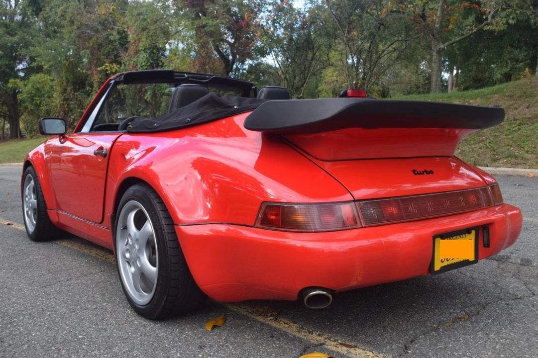 1984 Porsche 911 Carrera 3.2 - Image 6 of 31