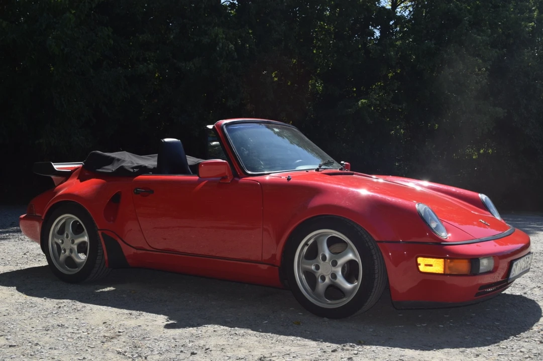 1984 Porsche 911 Carrera 3.2 - Image 2 of 31