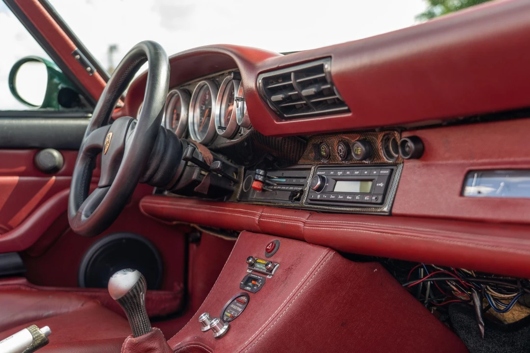 1984 Porsche 911 Carrera 3.2 - Image 4 of 18