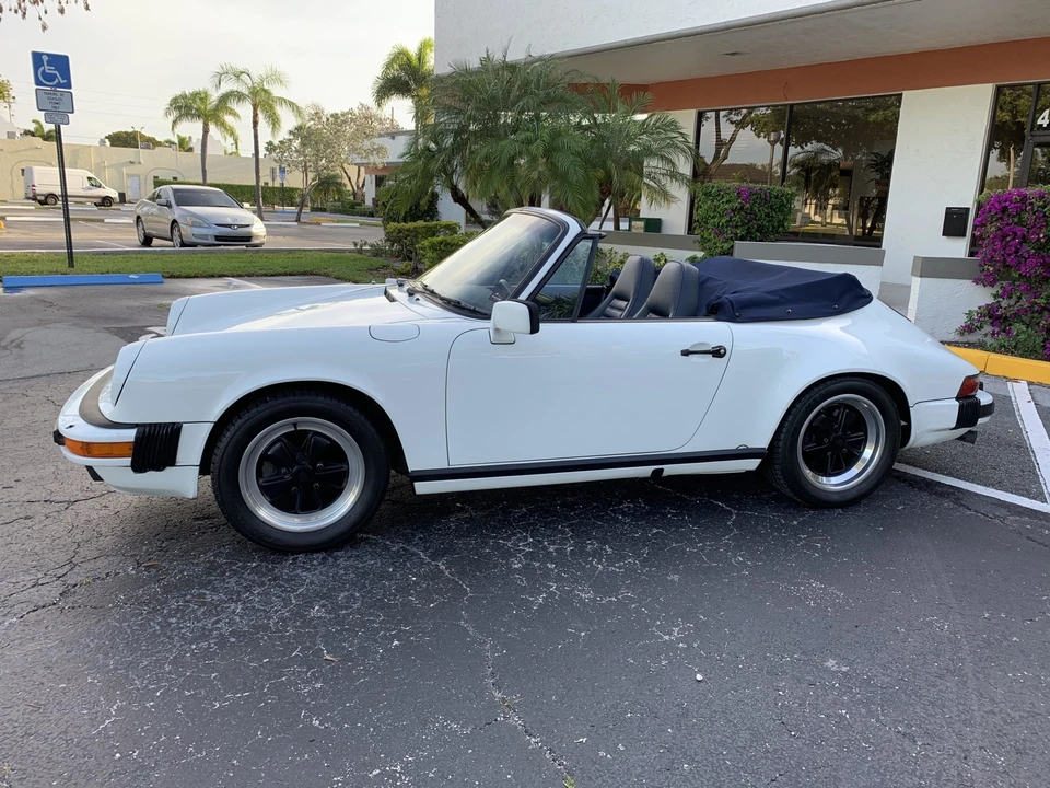 1984 Porsche 911 Carrera 3.2 - Image 7 of 31